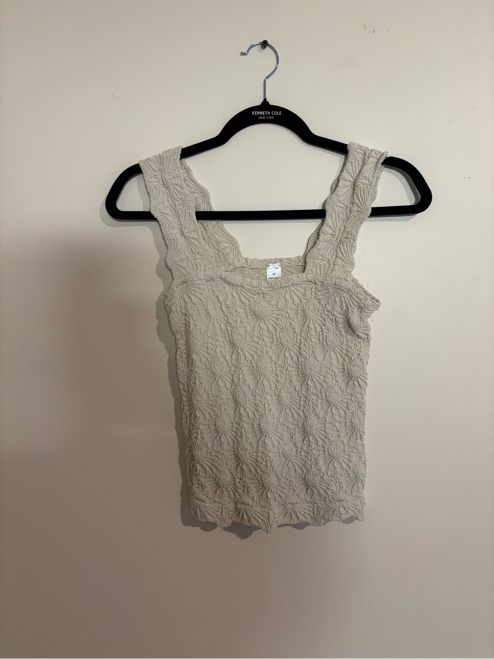 Stretchy Textured Tank Top Perfect for Bohemian Styling Size M
